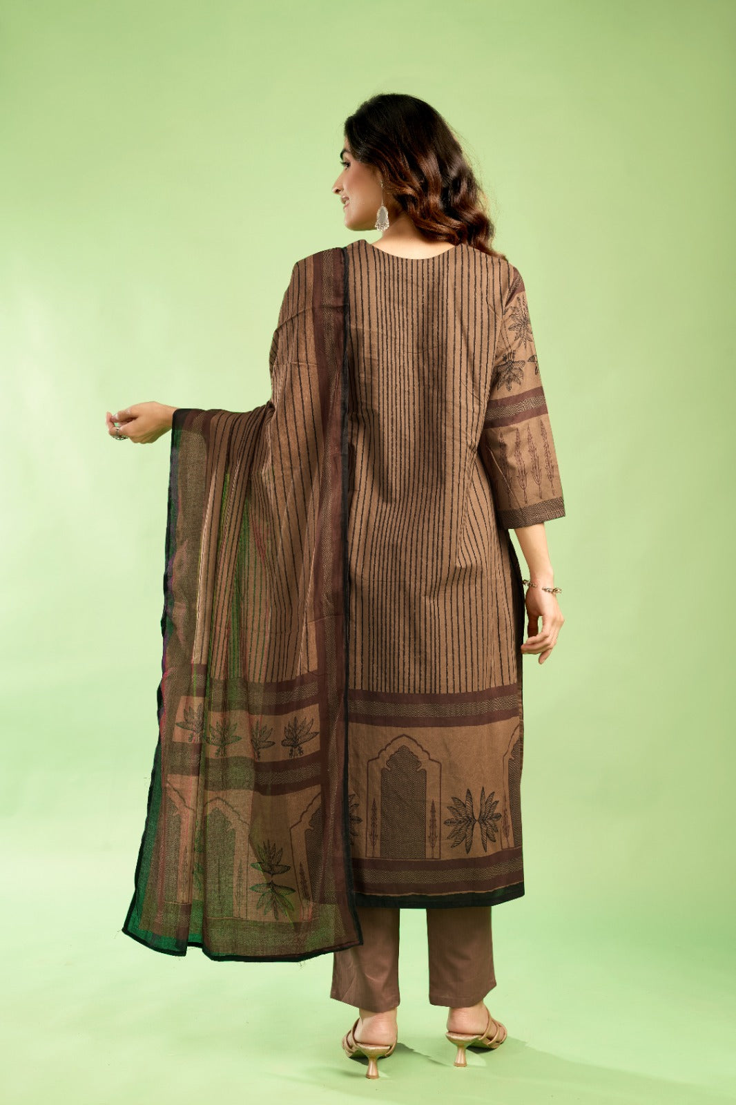 CLASSIC COFFEE SET OF KURTA