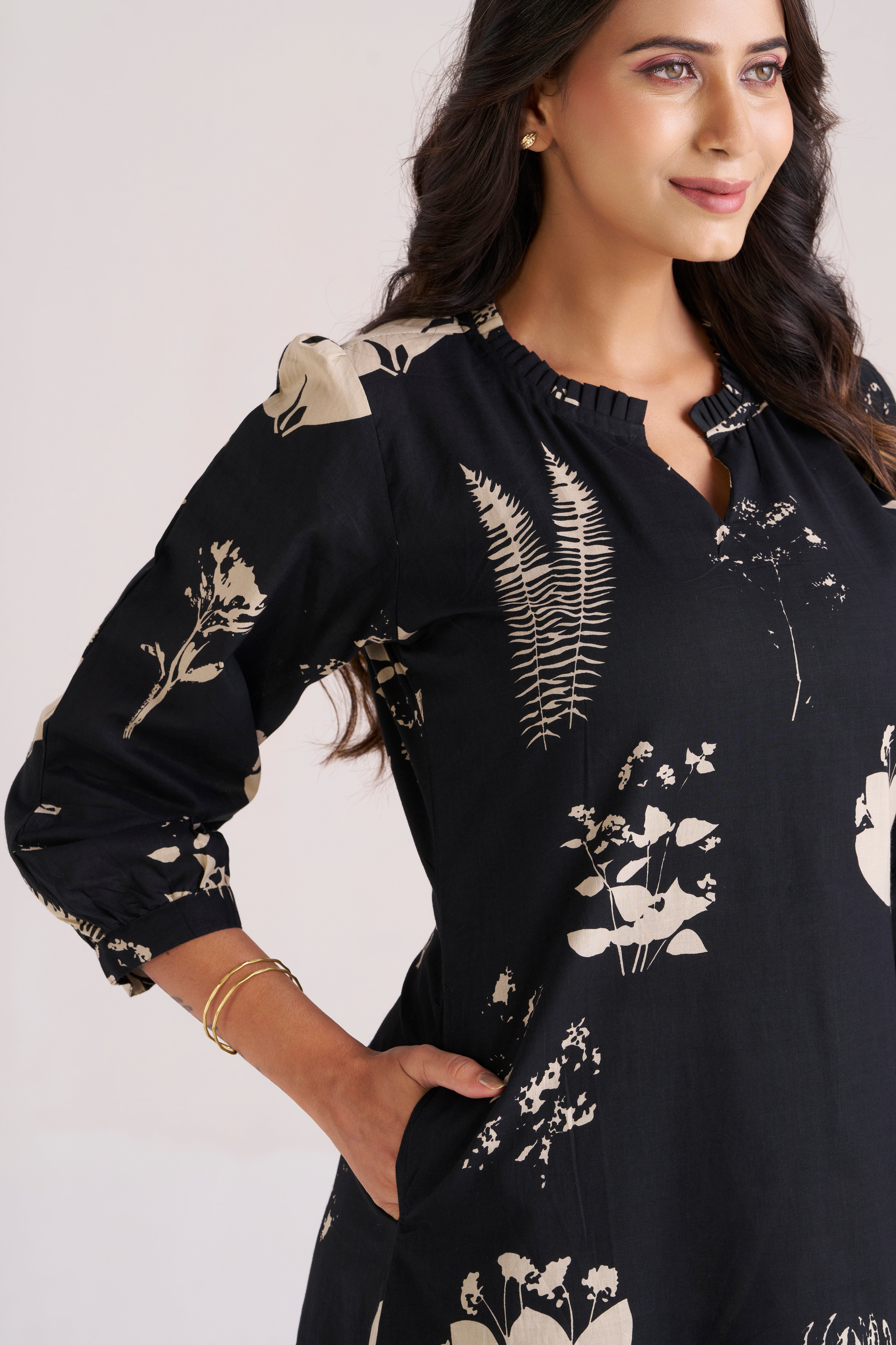 BLACK BOTINICAL 2-PIECE SET