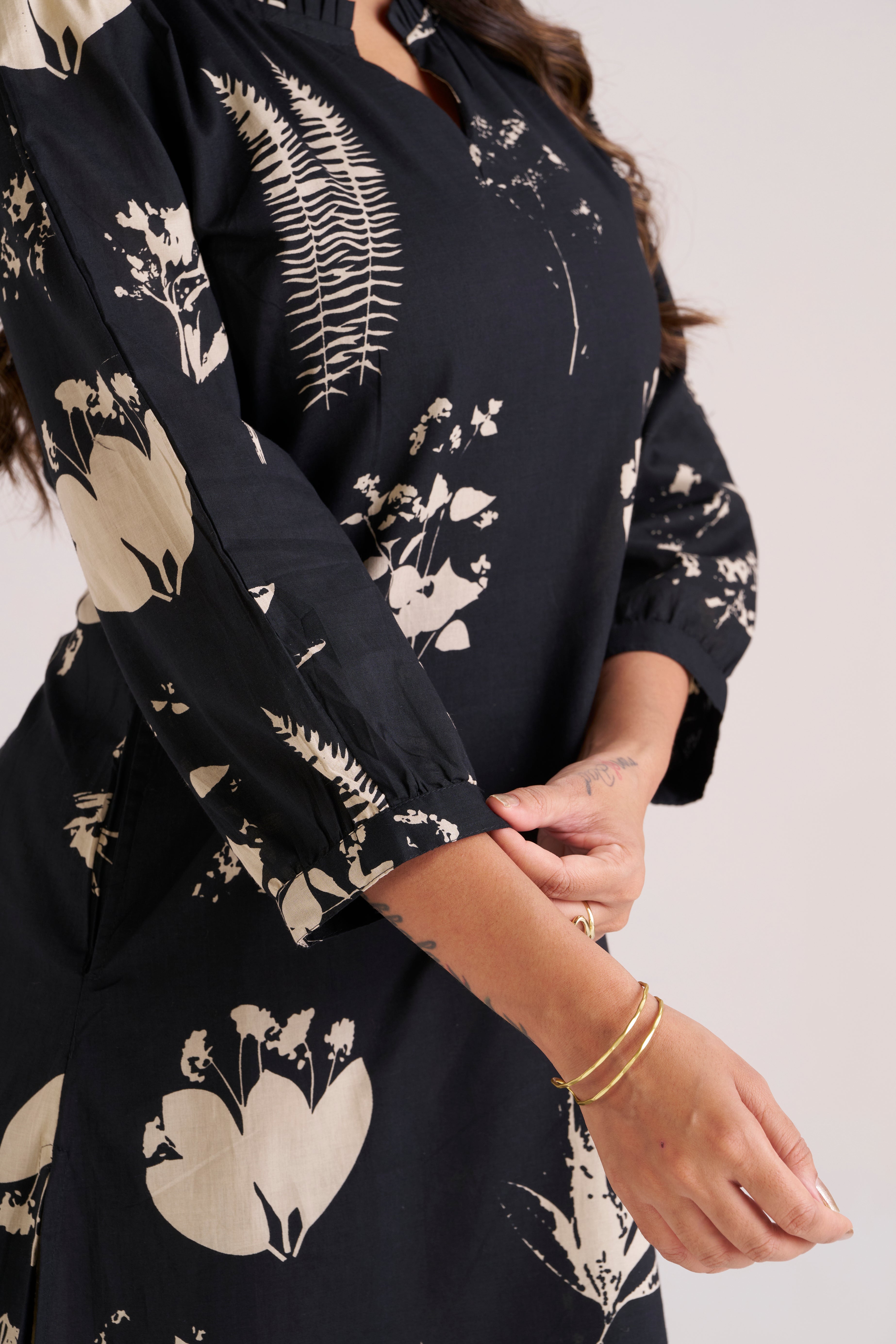 BLACK BOTINICAL 2-PIECE SET