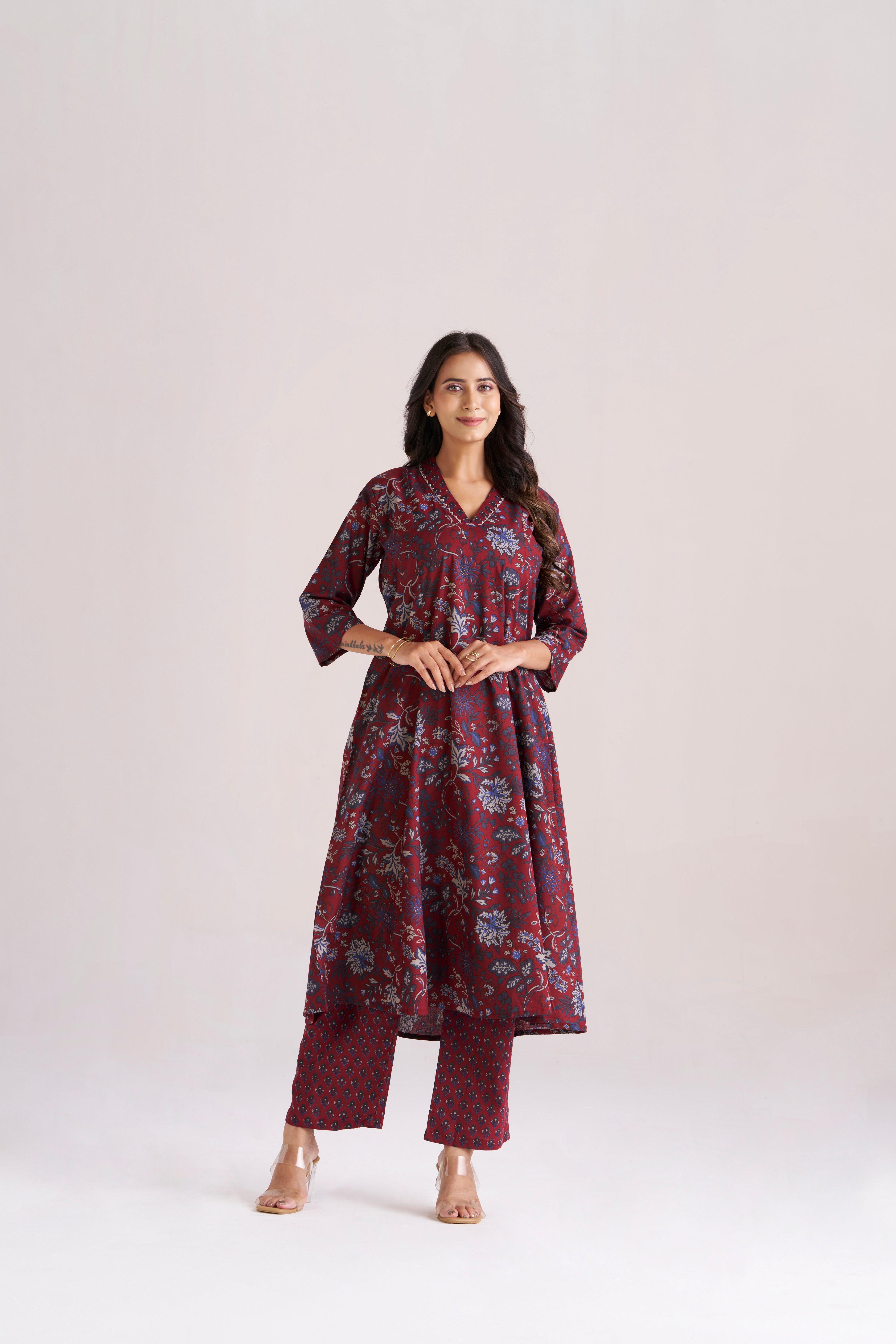 ELEGANT MAROON FLORAL KURTA SET