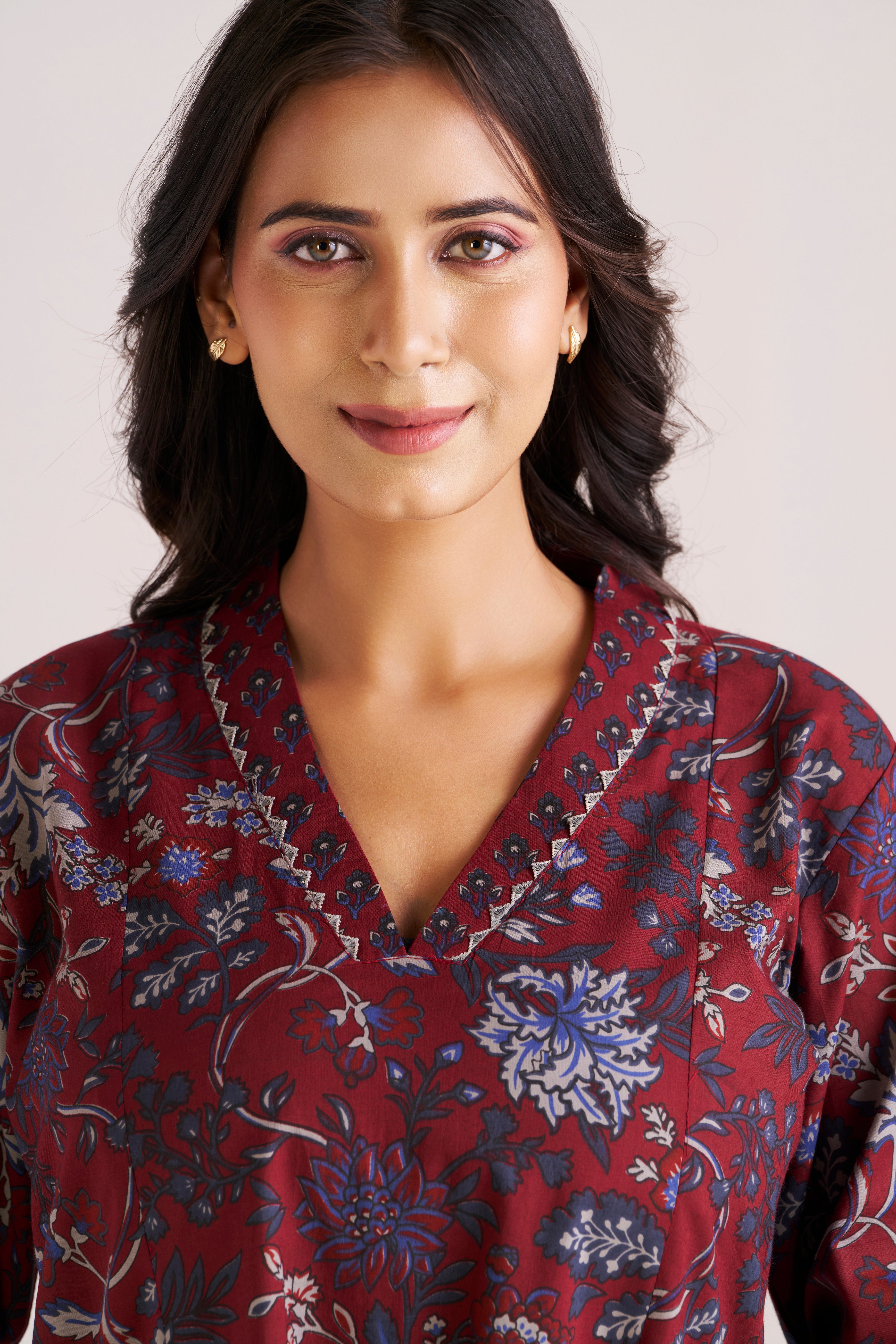 ELEGANT MAROON FLORAL KURTA SET