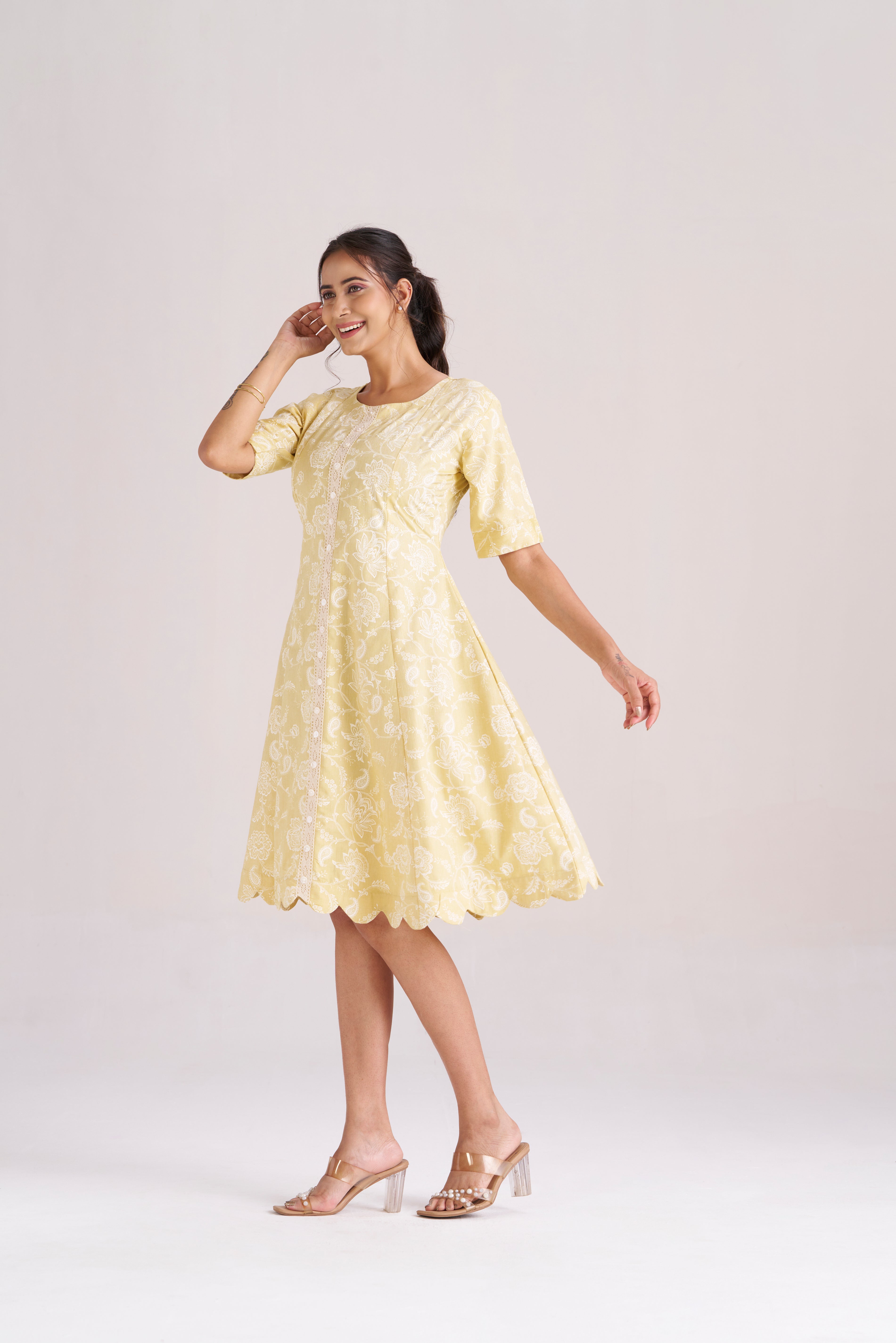 YELLOW FLORAL A-LINE MIDI DRESS
