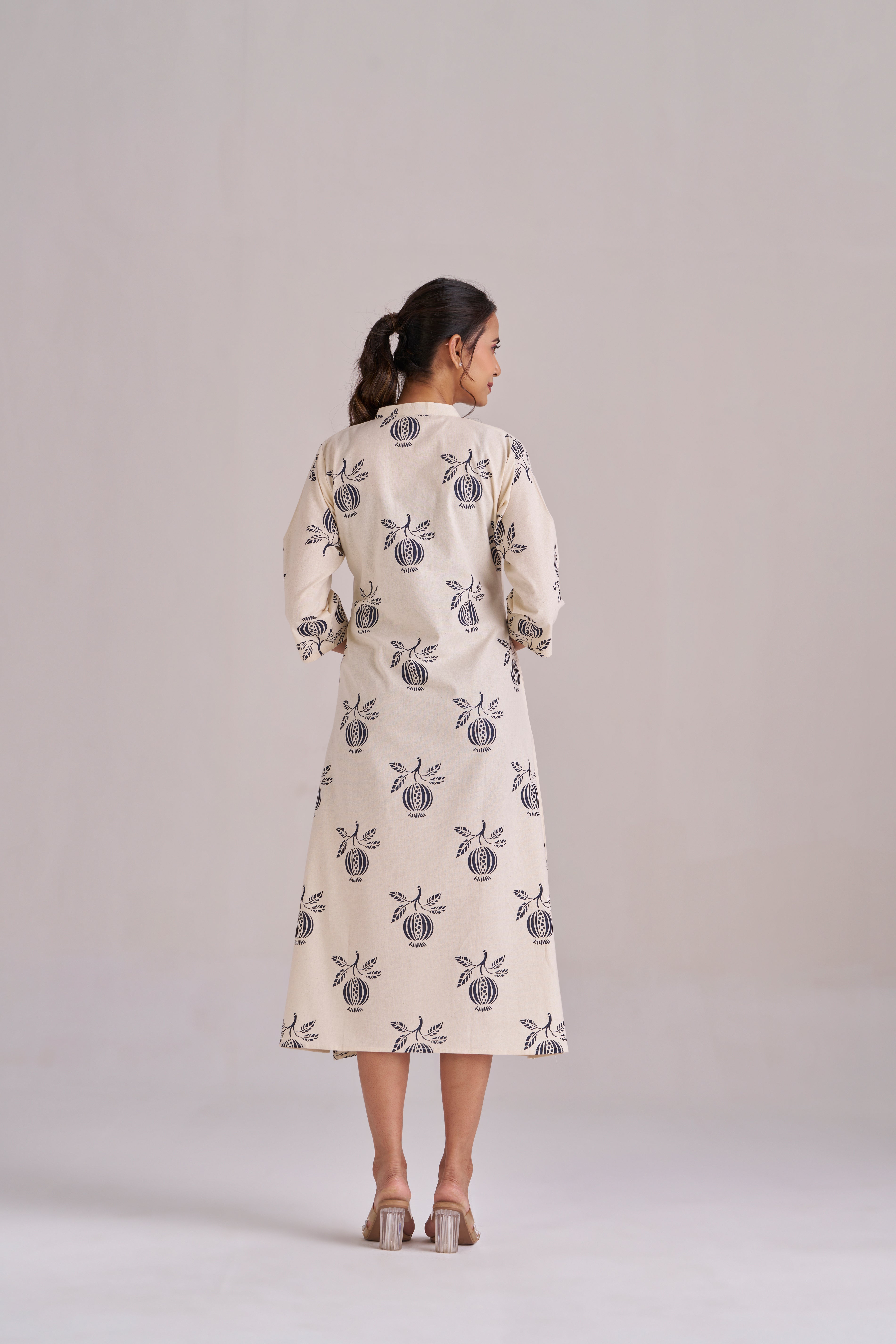 Anar printed in black cotton midi dress