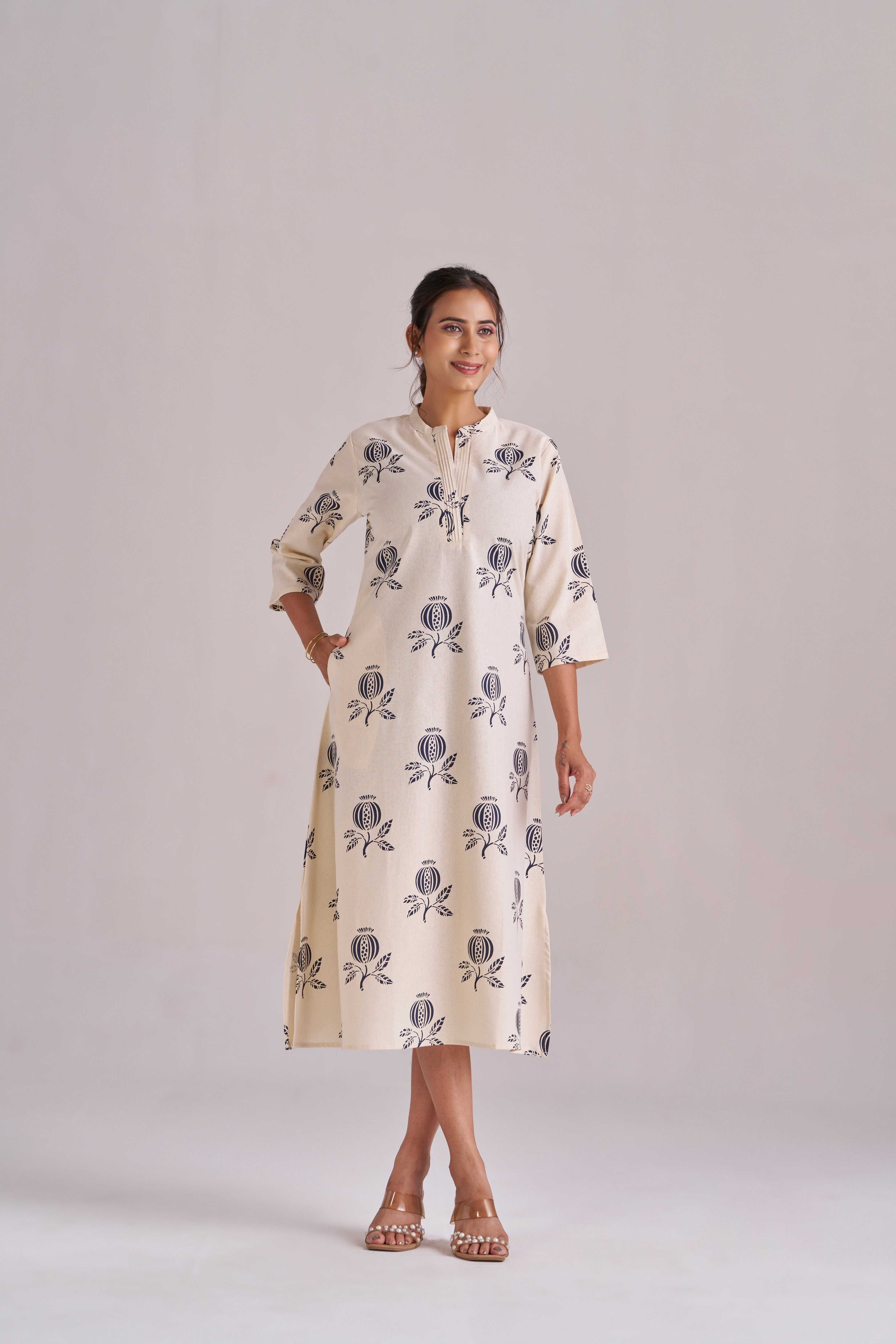 Anar printed in black cotton midi dress