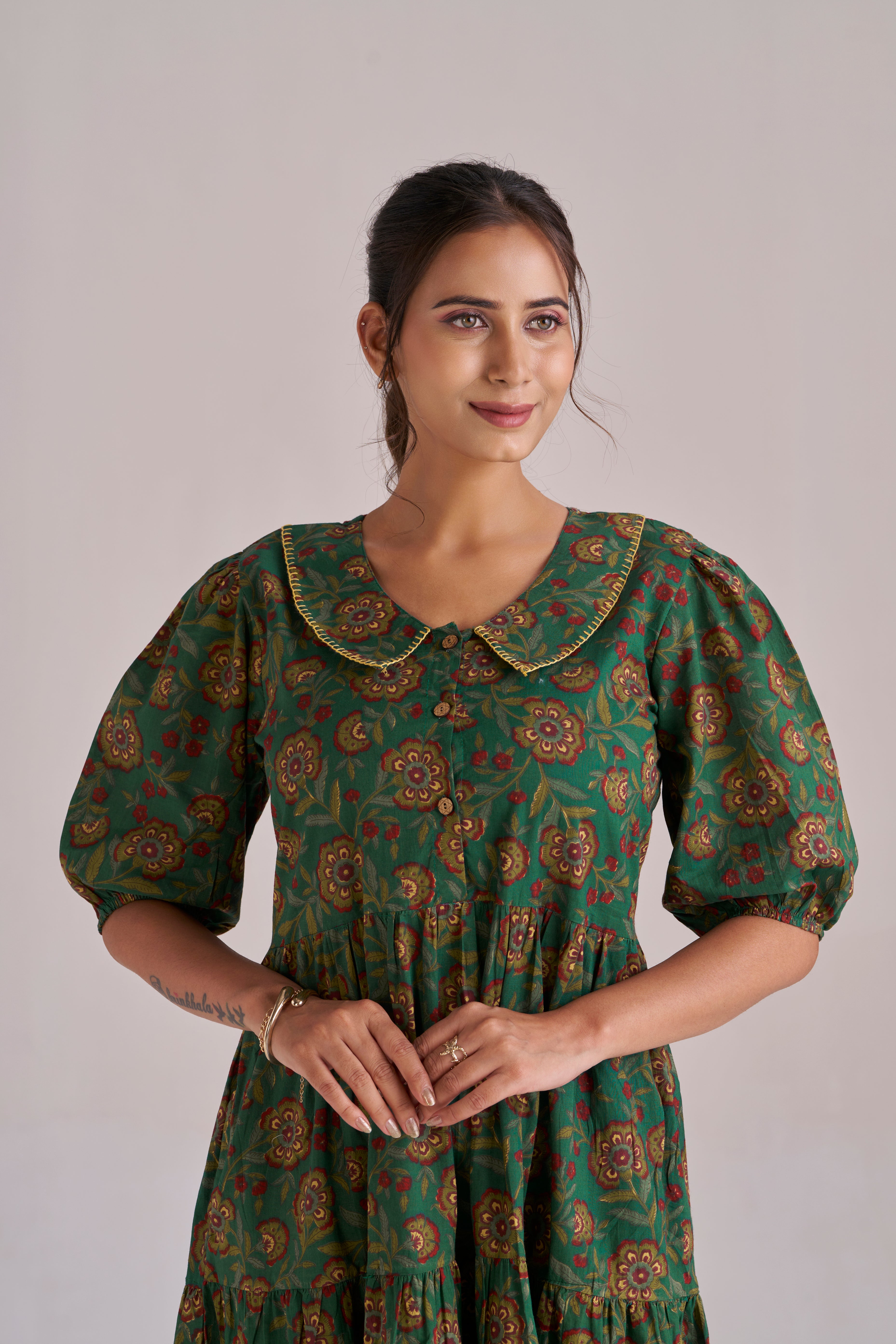Peter pan collared puff sleeved tiered midi dress in dark green