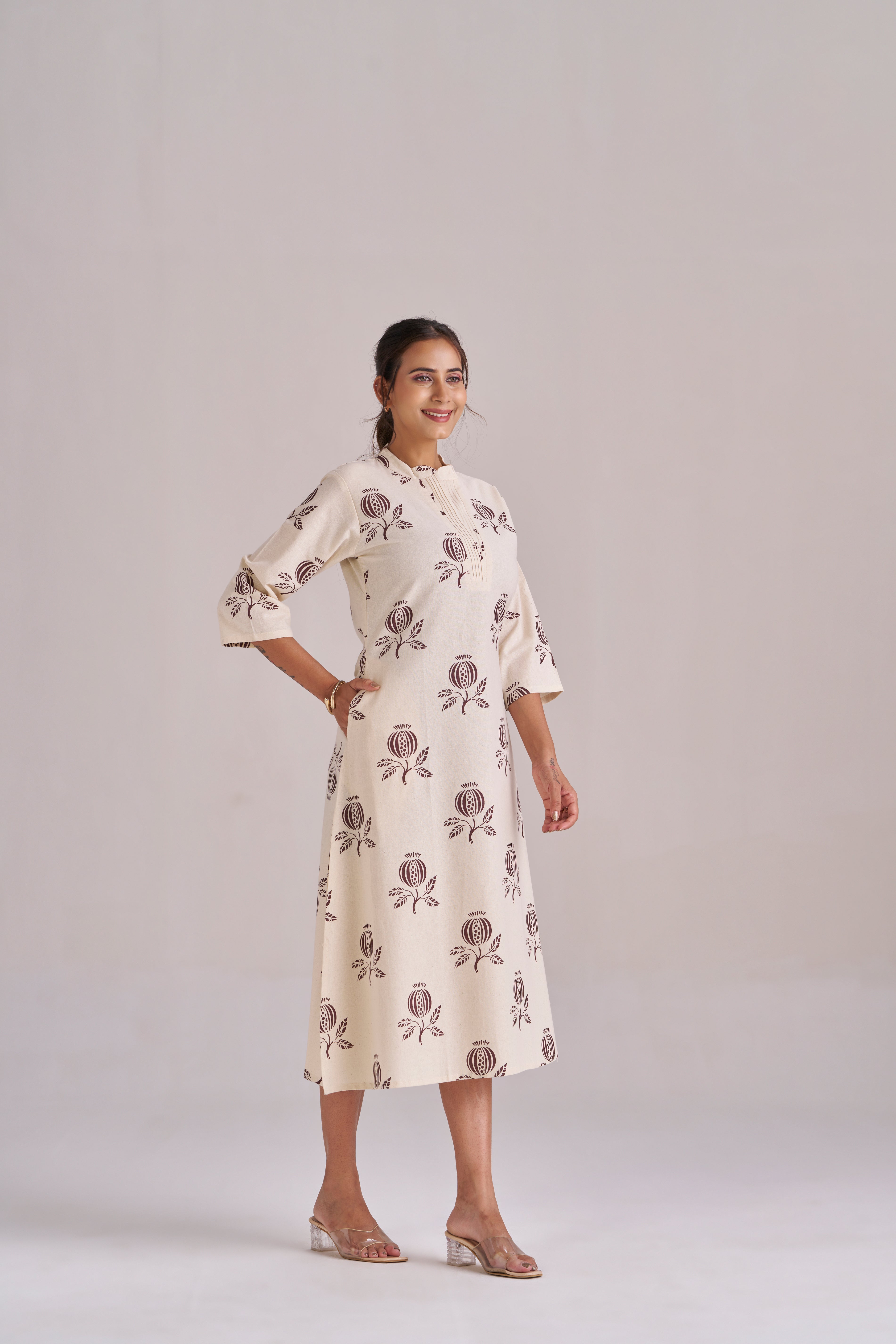 Anar printed in brown cotton midi dress