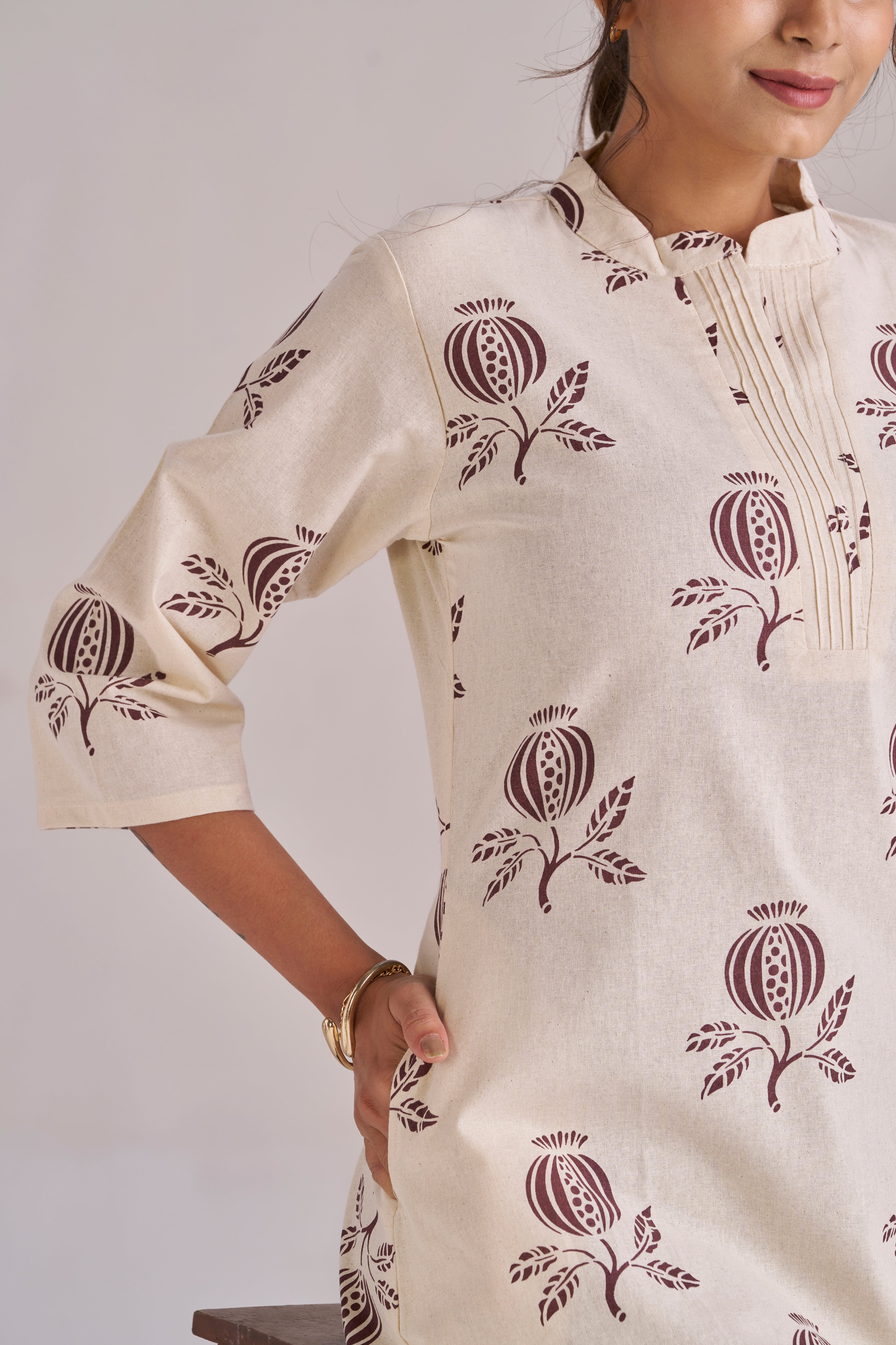 Anar printed in brown cotton midi dress
