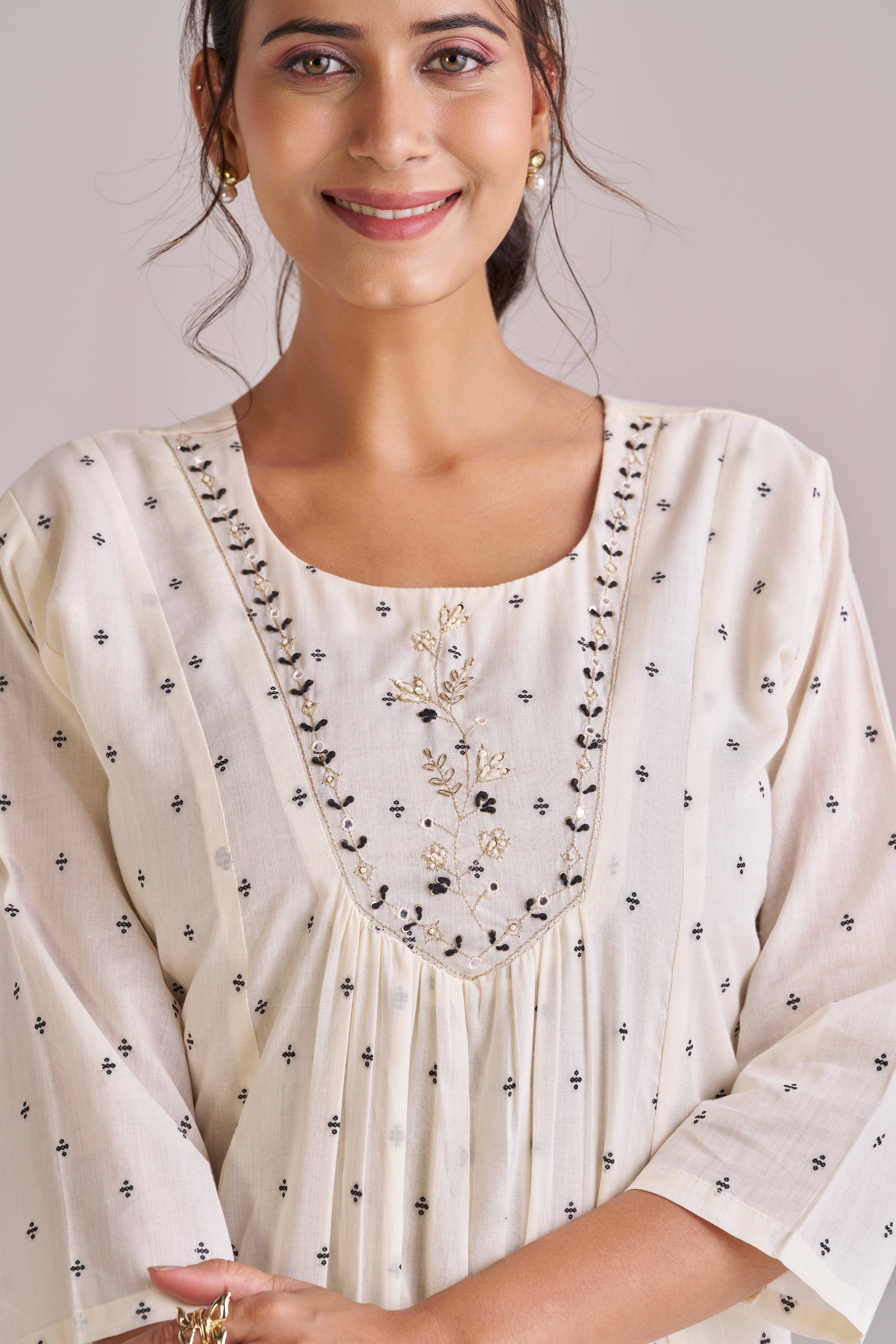 BUTTI PRINT IN MUL COTTON KURTA SET