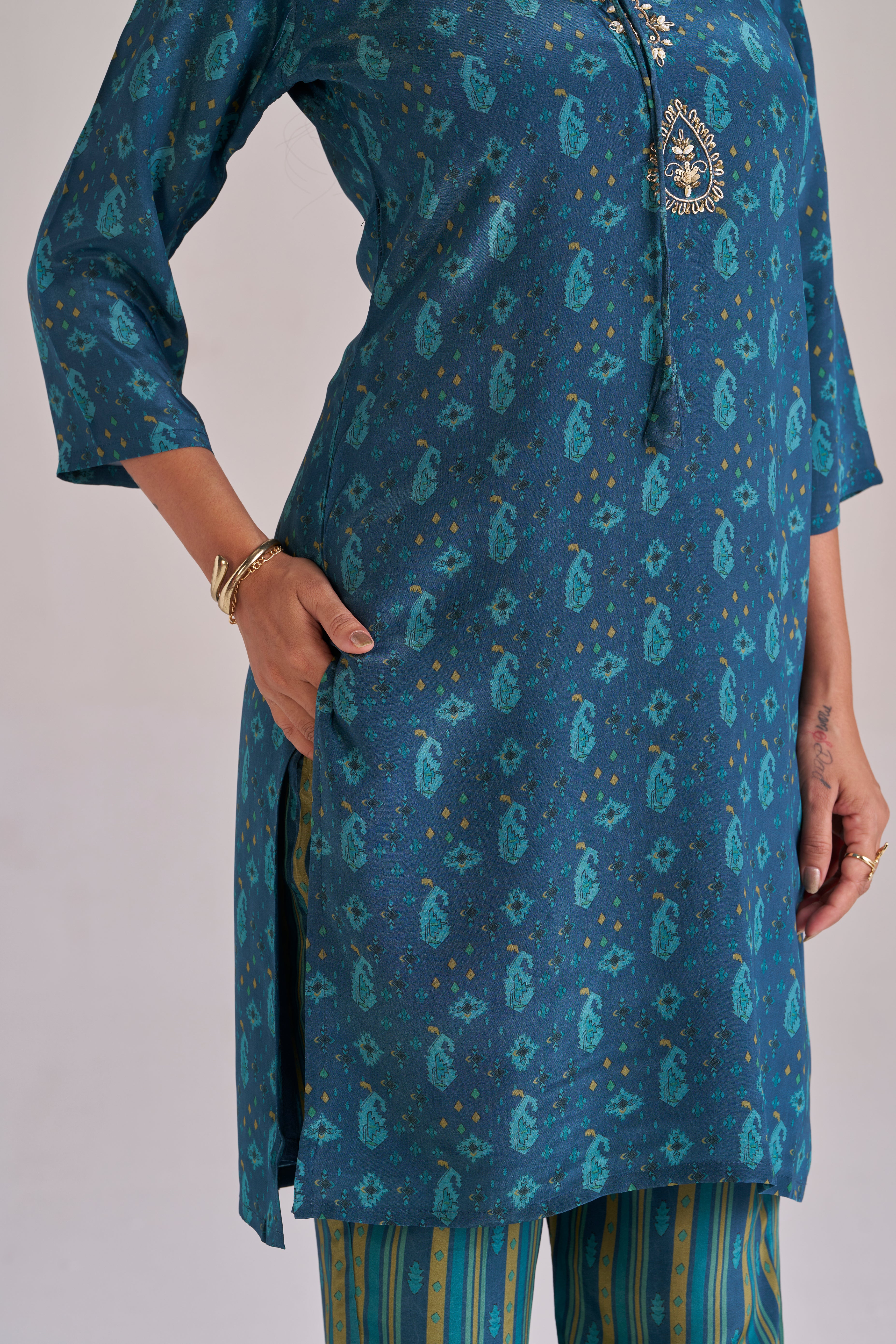 TEAL BLUE DIGITAL PRINT KURTA SET