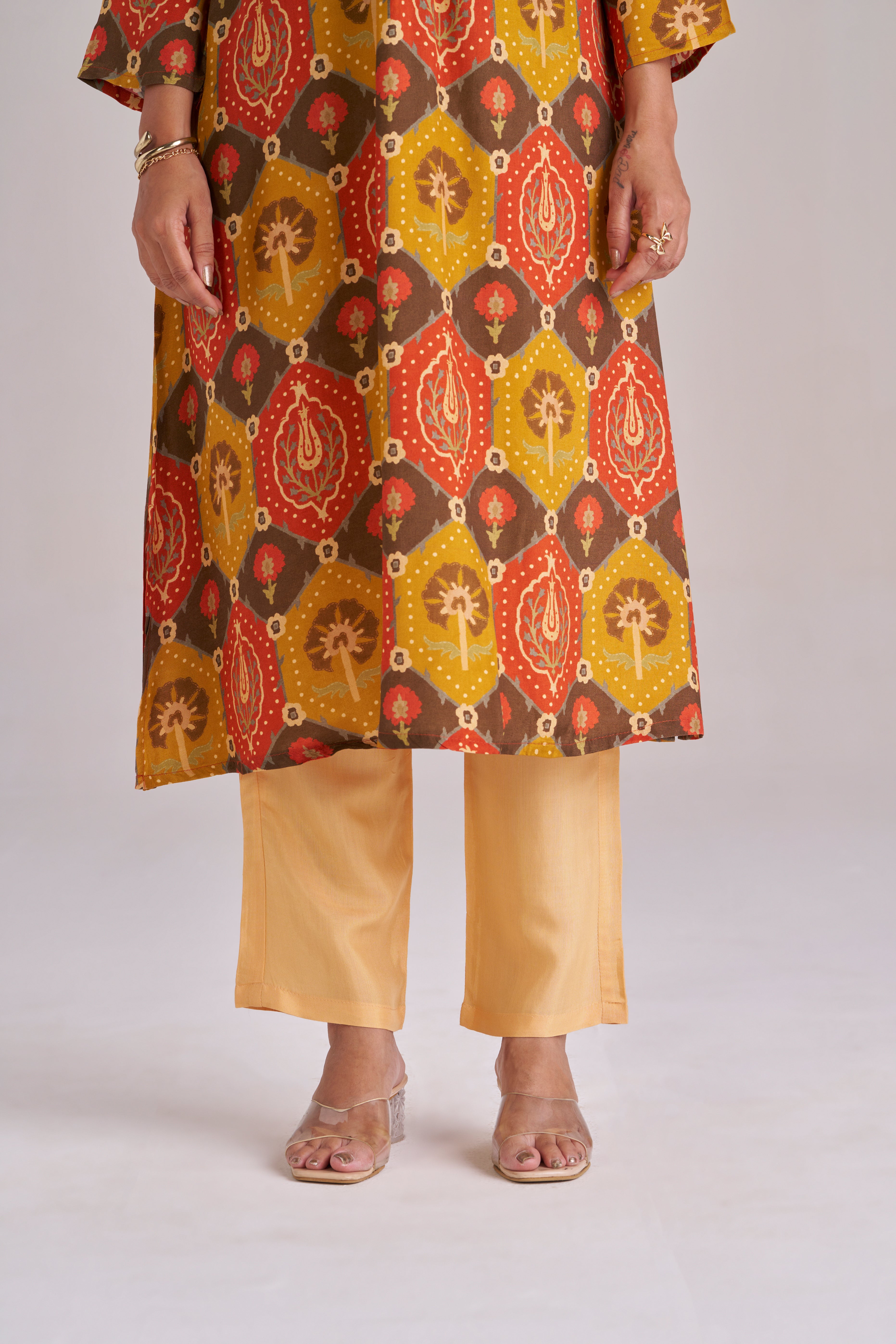 DIGITAL CRAPE INSPIRED IN AJARAKH