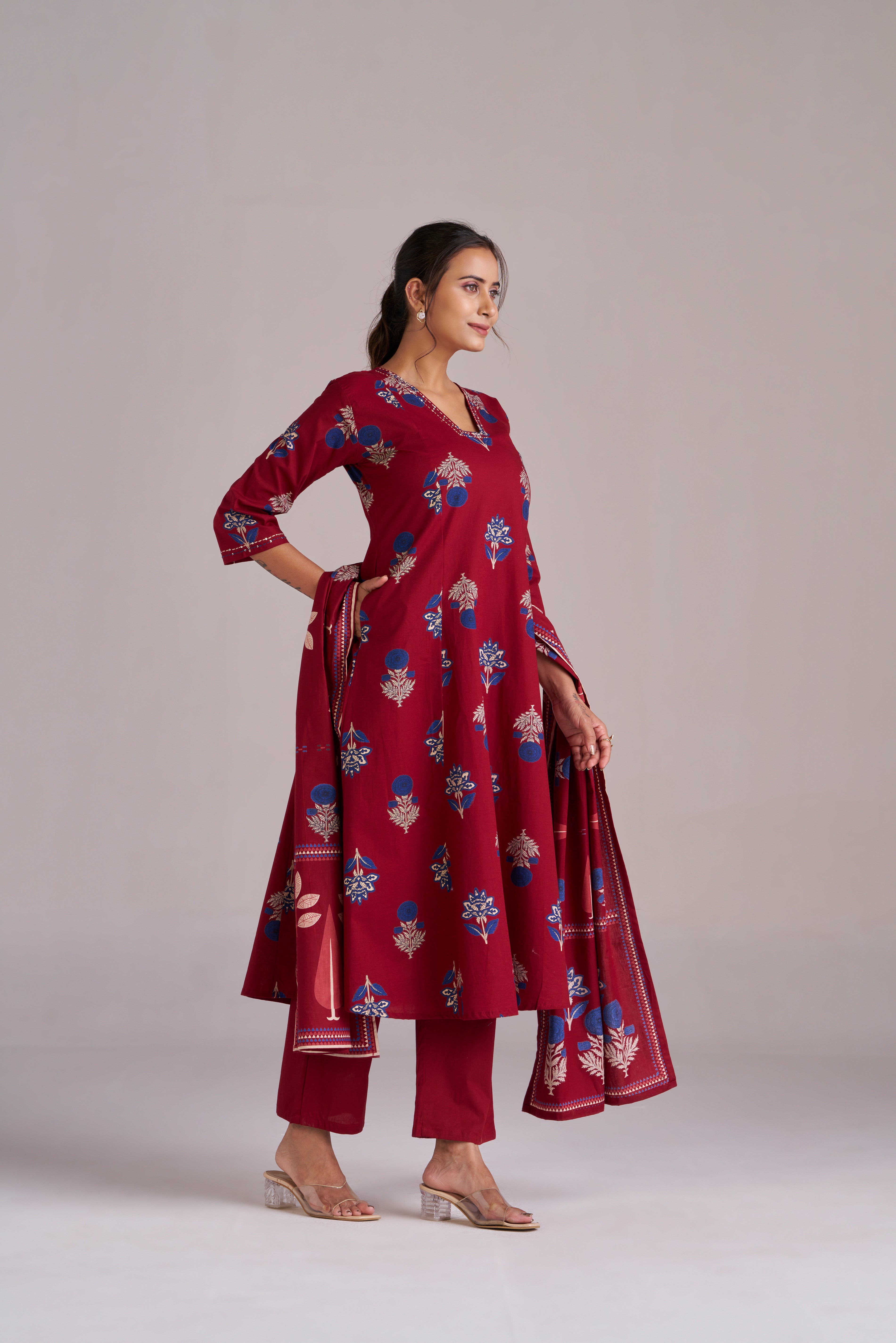 MAROON COTTON KURTA SET WITH DUPATTA