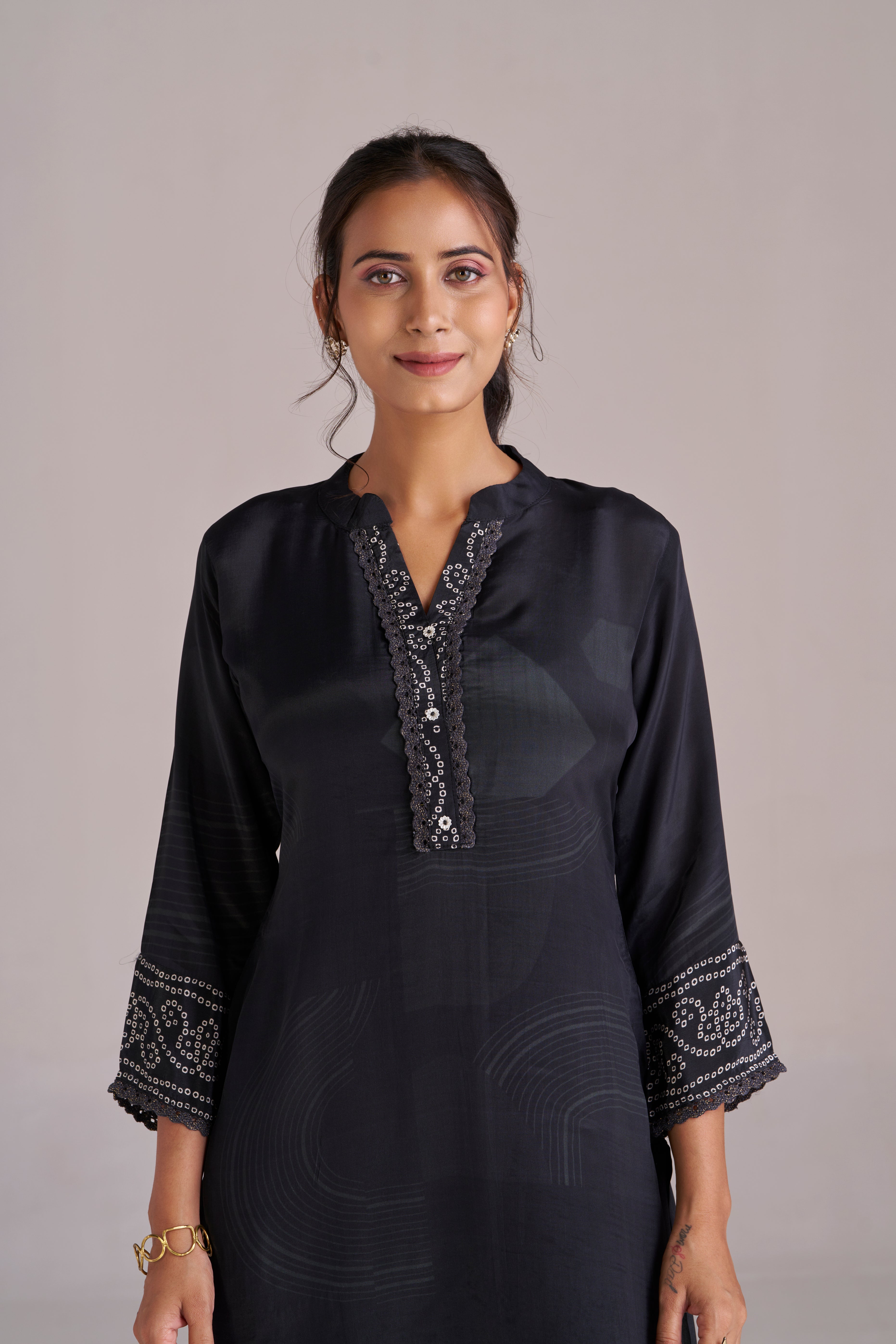 BLACK BANDHANI-GEOMETRIC CO-ORD SET
