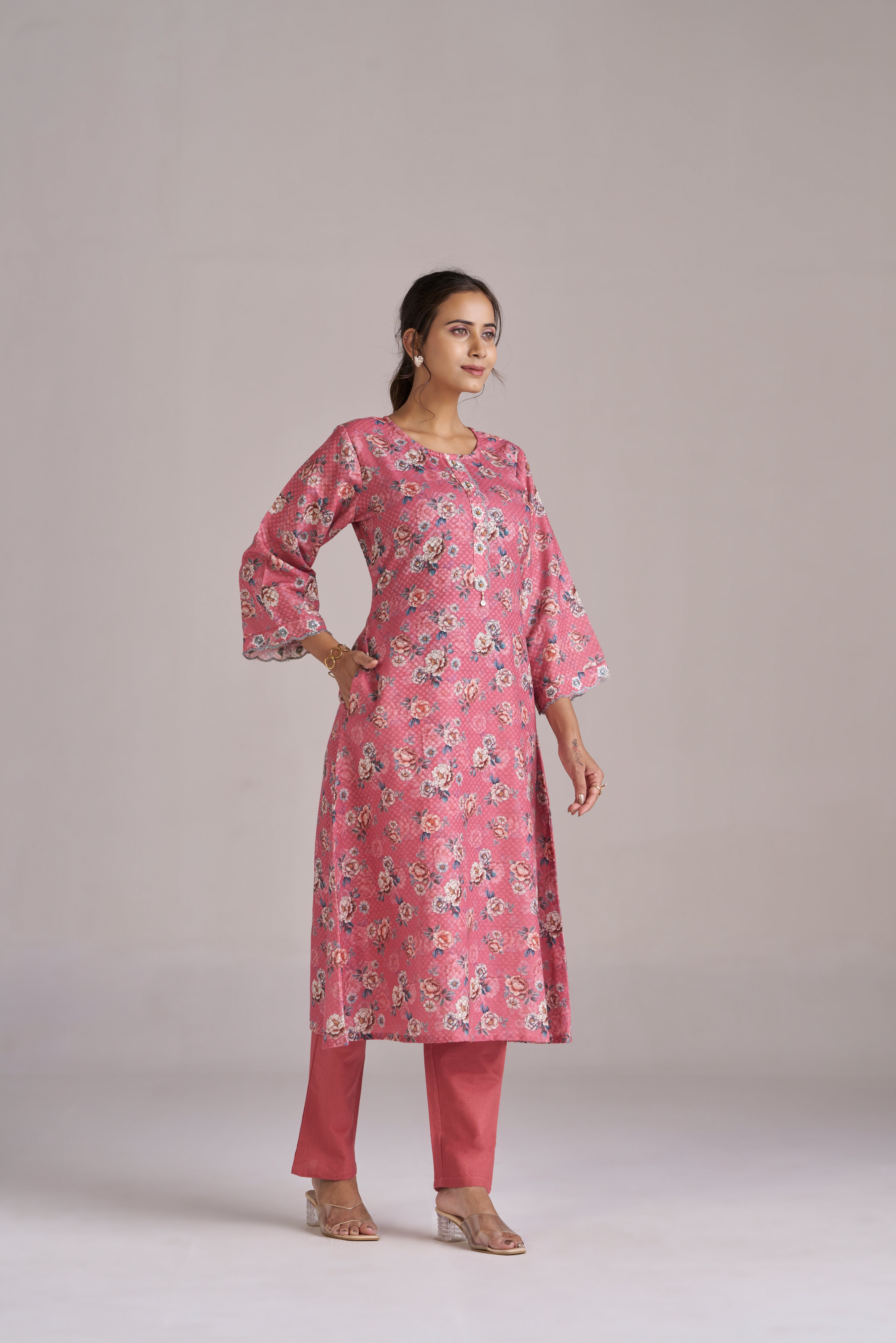 FLORAL PRINT WITH DOBBY WEAVE IN PINK