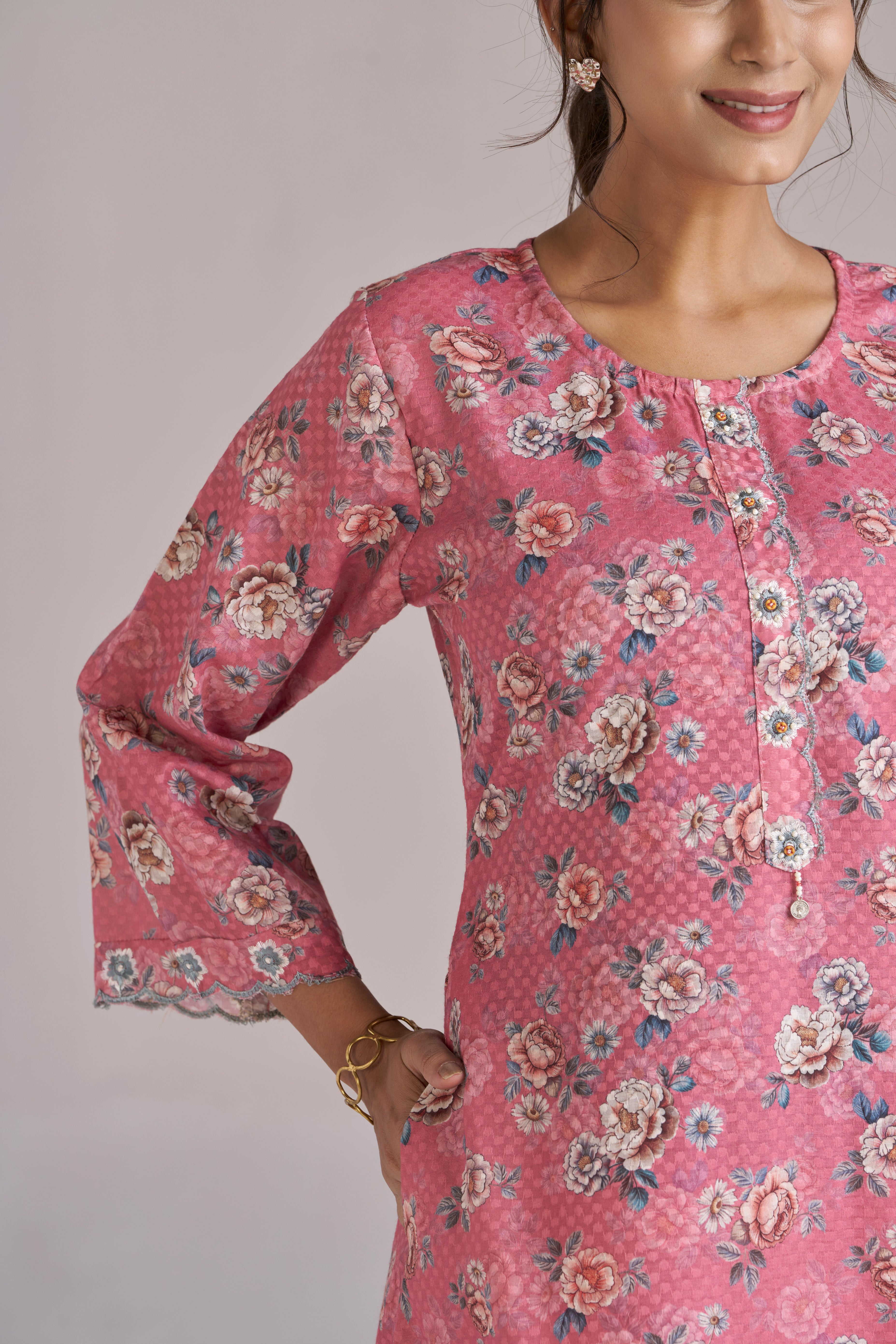 FLORAL PRINT WITH DOBBY WEAVE IN PINK